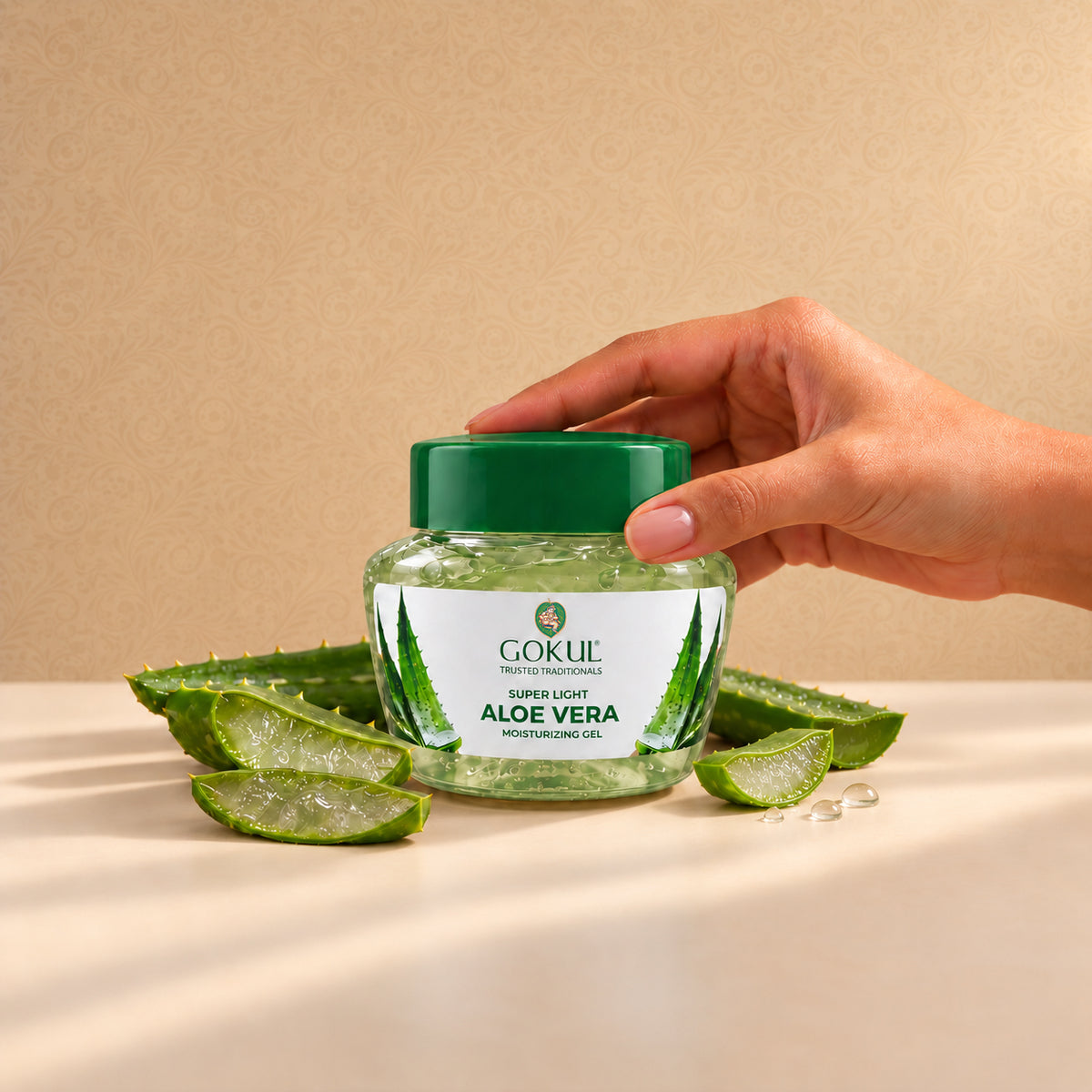 Gokul Aloe Vera Gel 100 g – lightweight moisturising gel with refreshing aloe vera care